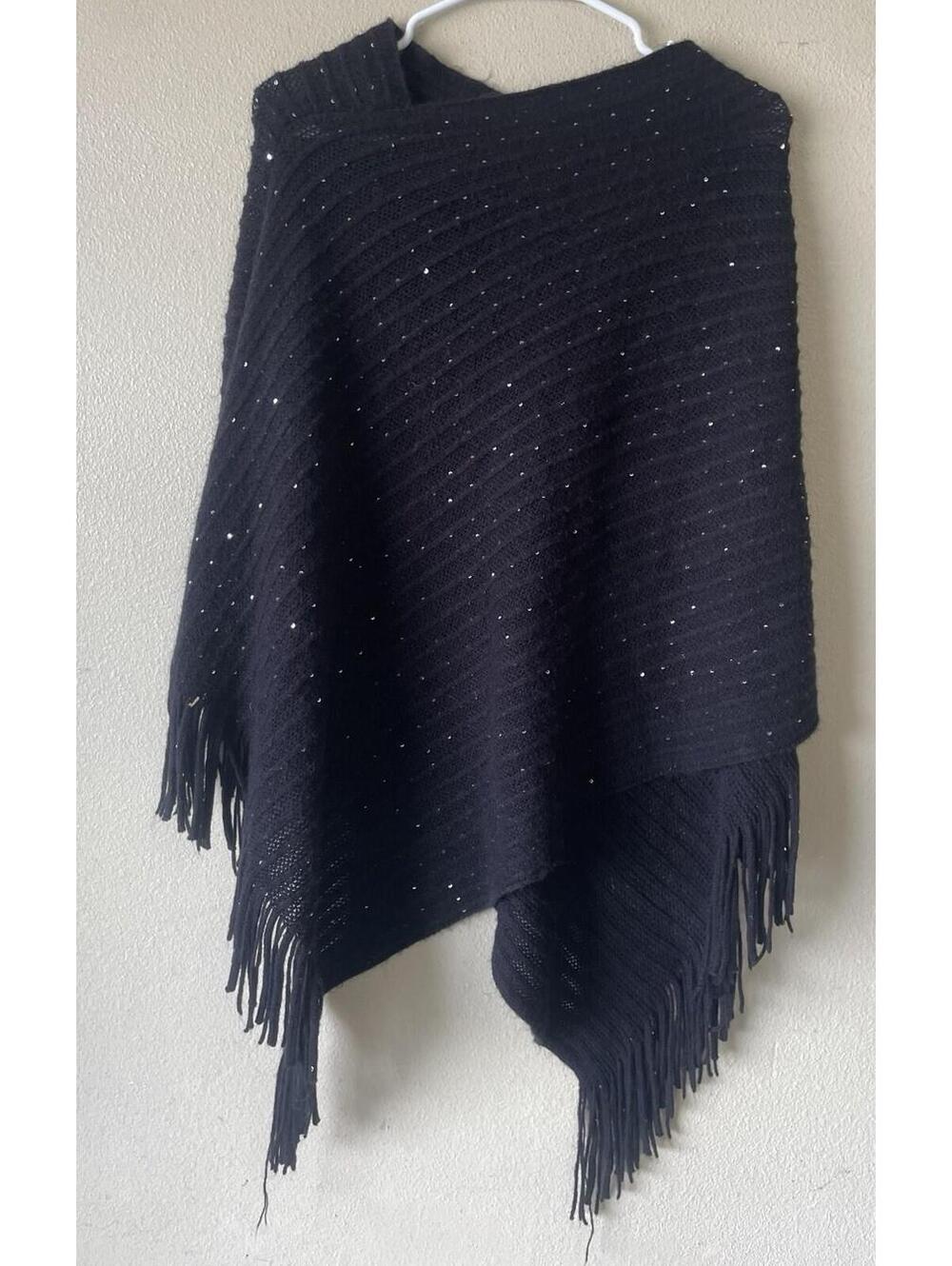 Style 101 Poncho One Size Asymmetric Black Silver